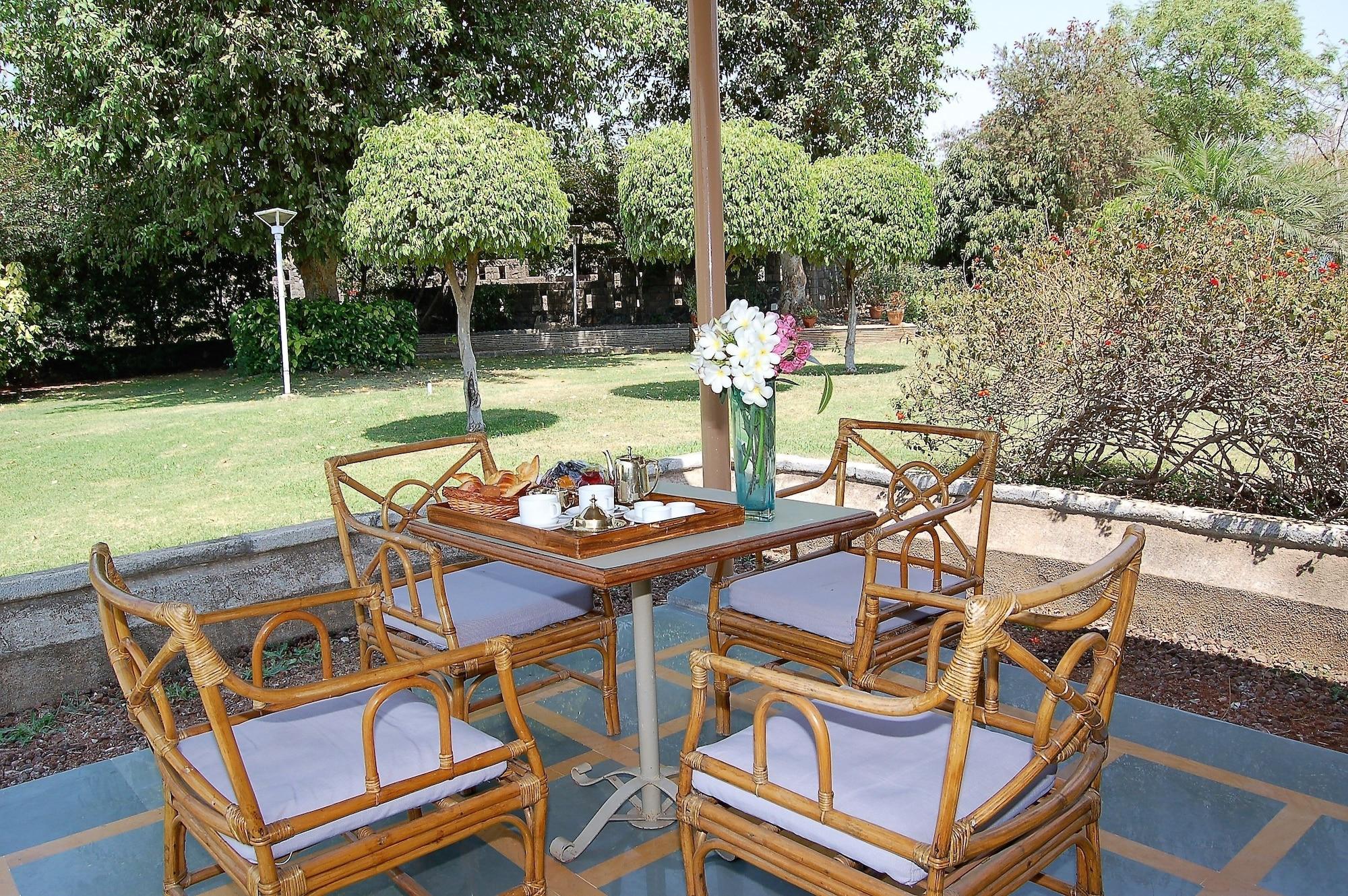 אאורנגבד The Meadows Resort And Spa מראה חיצוני תמונה
