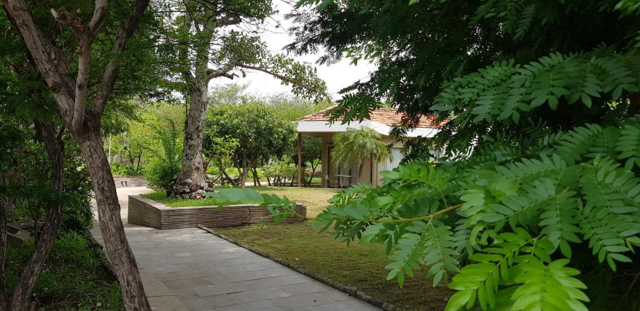 אאורנגבד The Meadows Resort And Spa מראה חיצוני תמונה