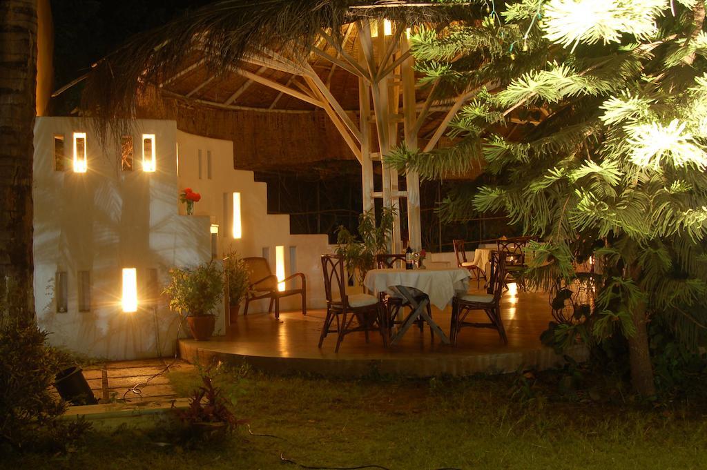 אאורנגבד The Meadows Resort And Spa מראה חיצוני תמונה