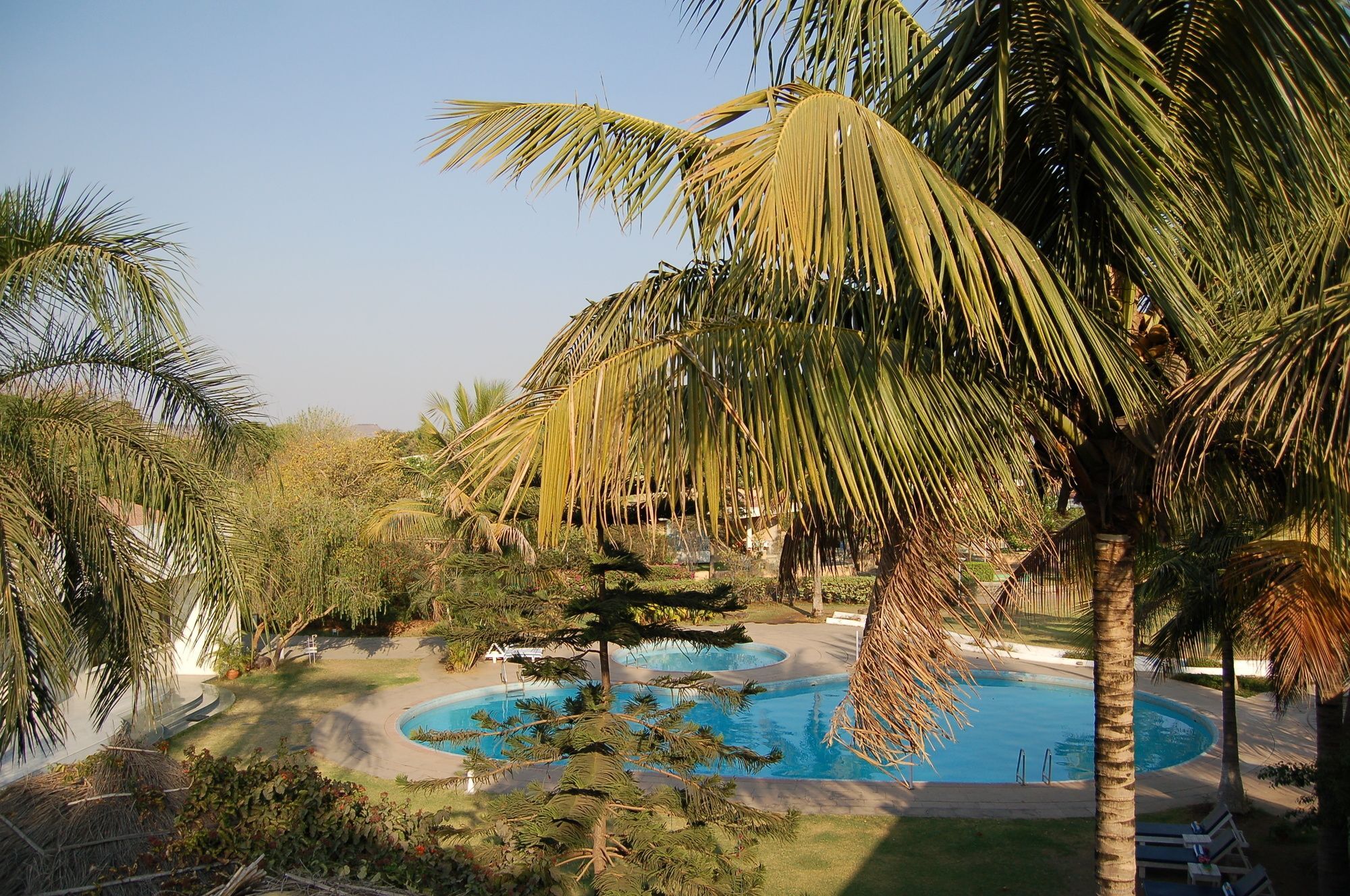 אאורנגבד The Meadows Resort And Spa מראה חיצוני תמונה